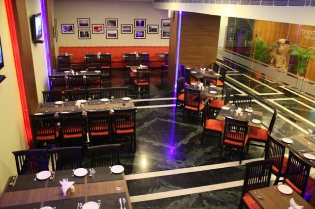 La Franklin Hotel Bhubaneswar Zewnętrze zdjęcie