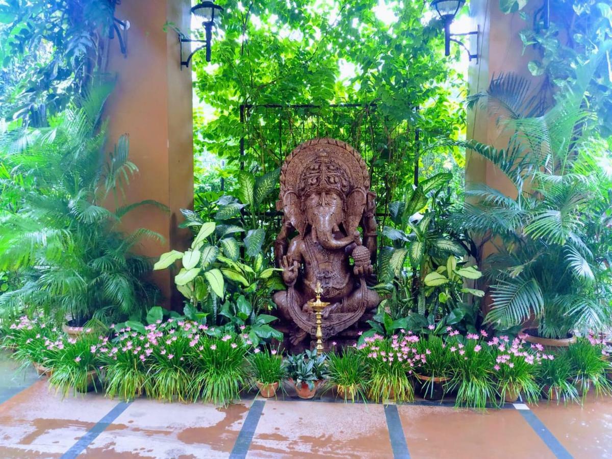 La Franklin Hotel Bhubaneswar Zewnętrze zdjęcie
