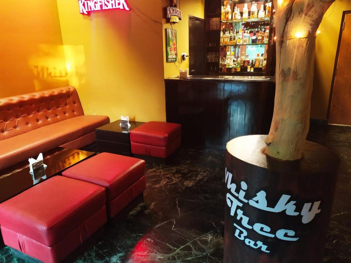 La Franklin Hotel Bhubaneswar Zewnętrze zdjęcie